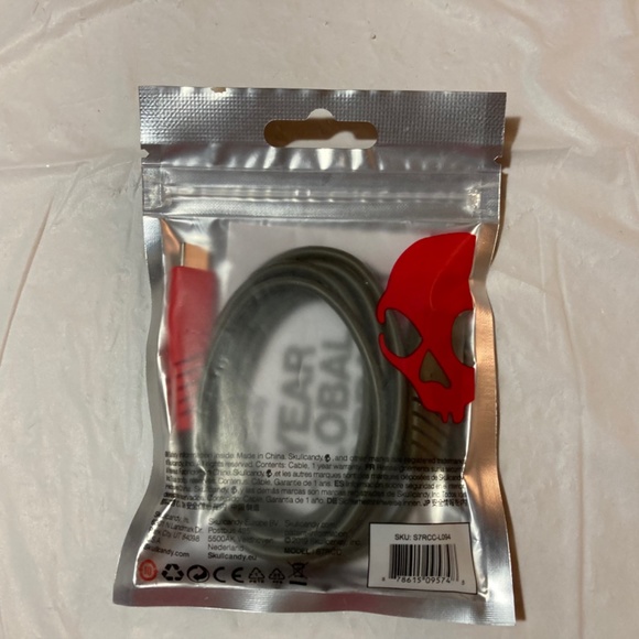 SkullCandy USB C to USB Charging Cable 4’ Long - Picture 2 of 2